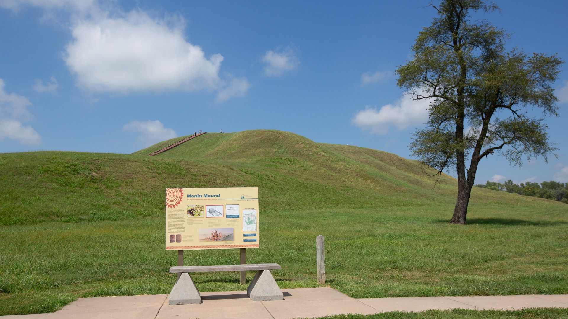 Cahokia Mounds State Historic Site