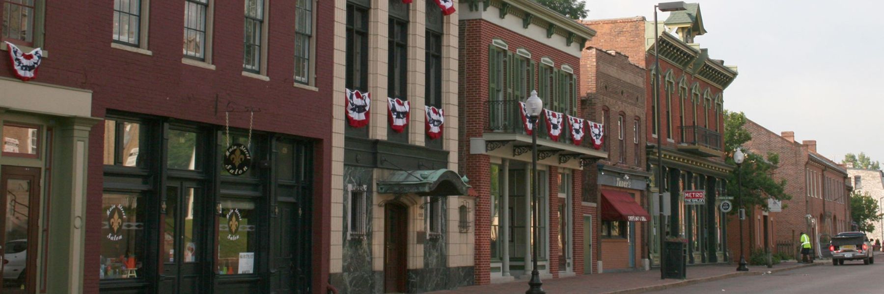 St Charles MO: Visit The St Charles Historic District
